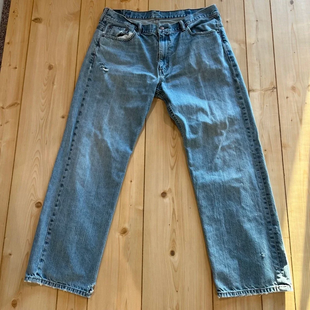 Levi's Men 569 Loose Straight Blue Light Wash Denim Jeans 38x34 Distressed 38x30
